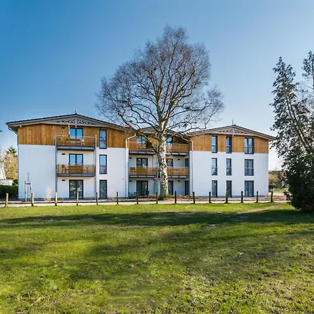 Apartmenthaus Am Park Am Park 18 * Prerow